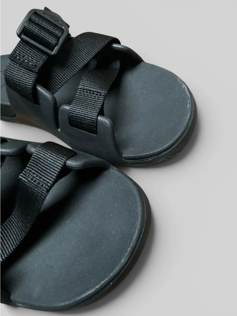 Chaco Black Adjustable Slide Sandals Youth Big Kids Size 5 Comfort Slides